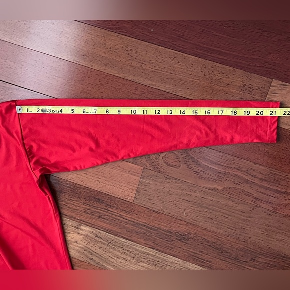 Akadema Professional Adult M Long Sleeve Athletic Shirt Gym Workout Base Layer - Picture 7 of 7